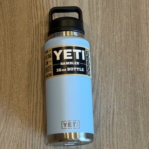 YETI 36oz Rambler Bottle